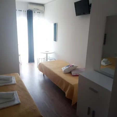 Studio Apartman Marela * Tučepi