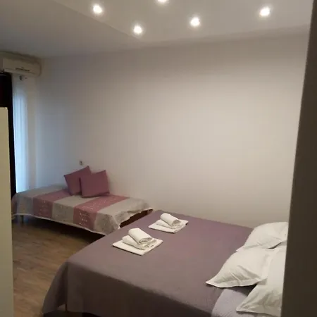 Studio Apartman Marela *